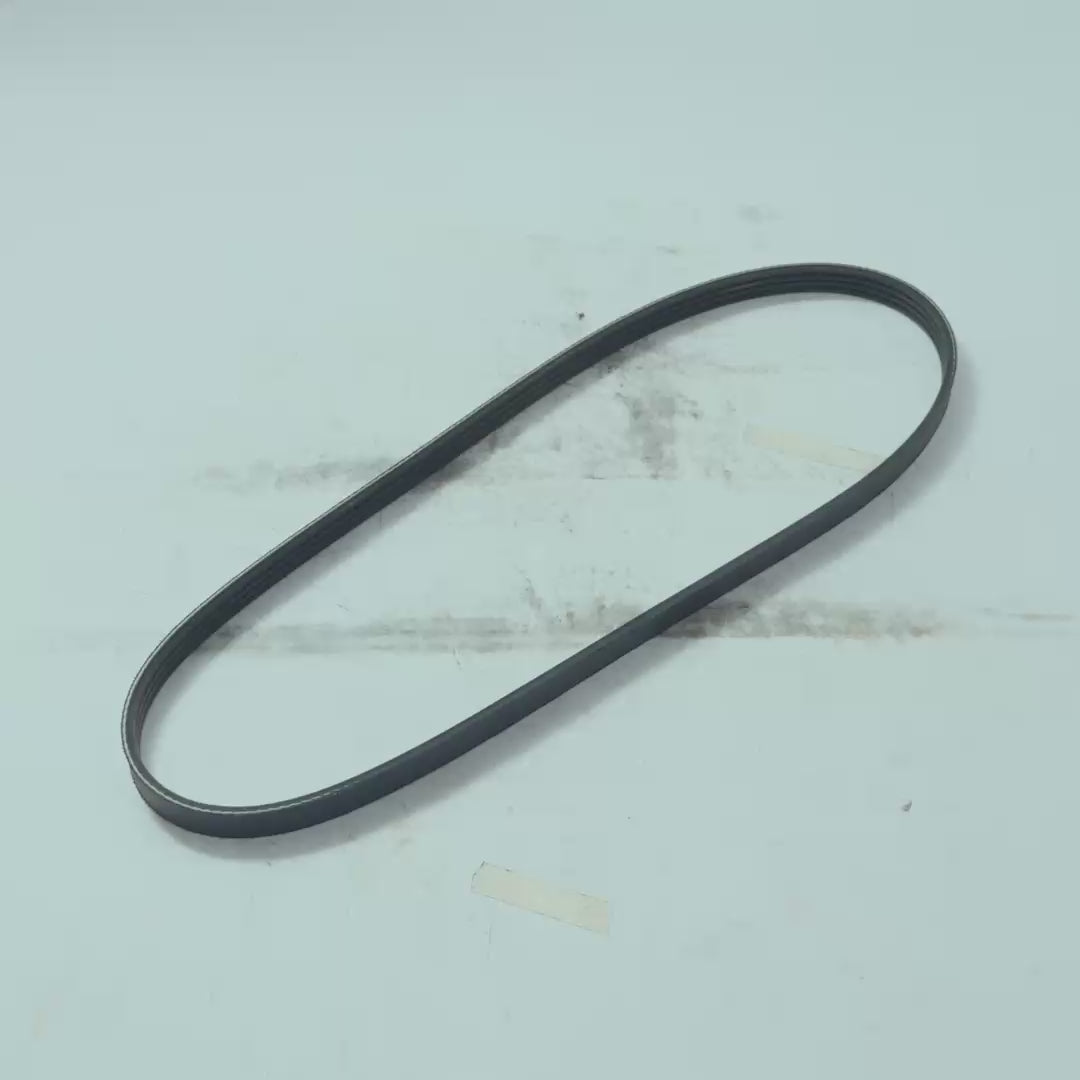 2005 - 2018 TOYOTA HIACE GEN 5 DRIVE BELT - BANDO 4PK-930